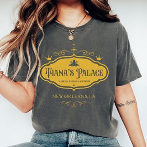 Tiana&#39;s Palace Shirt, The Princess And The Frog Tiana&#39;s Place Shirt, New Orleans, Girl Trip Shirts, Princess Tiana Shirt For Women