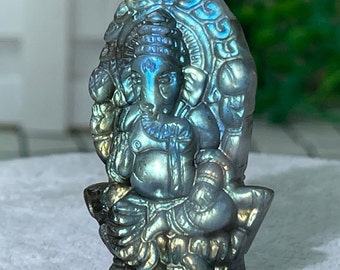 1,9 '' + cristal de labradorite naturel cristal de Ganesha sculpté à la main 1pc