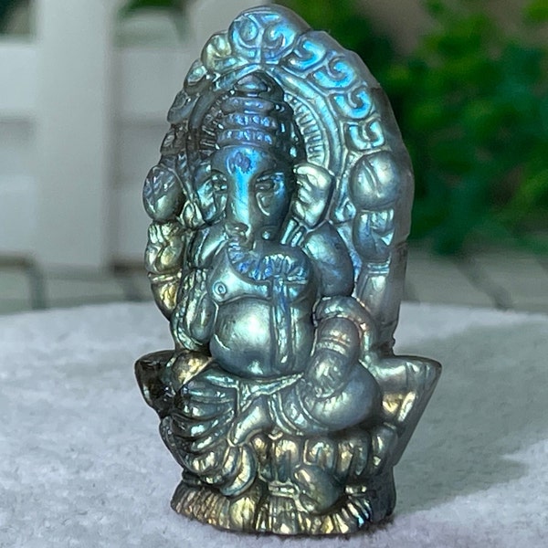 1.9''+Natural labradorite quartz crystal hand carved Ganesha crystal gift 1pc