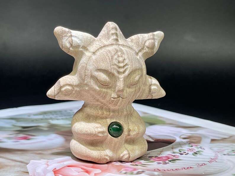 3.3 Natural Wood Grain Stone, Quartz Crystal, Crystal Healing,elves