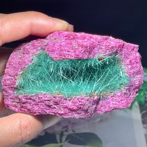 Red Tourmaline Specimen quartz,Green copper ore,Quartz Crystal Sphere cluster,Mineral specimen,Energy crystal gift 1PC