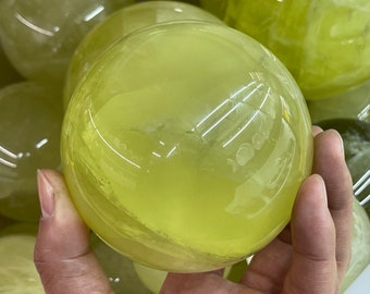 Natural yollow quartz crystal ball minerals quartz crystal ball healing crystal gifts random 1pc