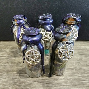 Witches Spell Jar - Protection