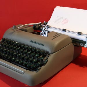 Vintage Smith Corona Clipper typewriter from 1956