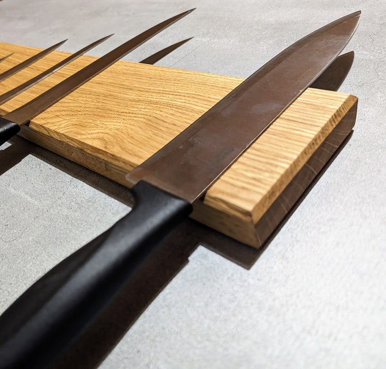 Beautiful knife bar made of solid oak magnetic image 3