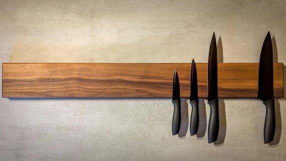 Beautiful knife rack made of solid steamed walnut - magnetic - stylish Christmas gift for him & her - kitchen utensil made of fine wood