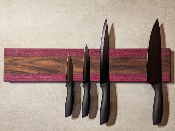 Magnetic knife rack made of walnut and amaranth – handmade premium knife holder – strong neodymium magnets – elegant, unique piece for the kitchen
