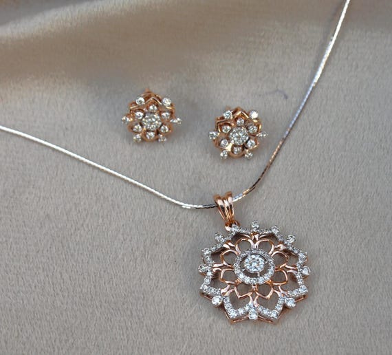 18K Gold Diamond Pendant Earring Set IGI Certified Anniversary