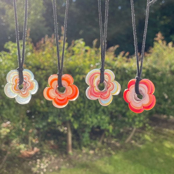 Chunky Marbled Glass Pendant Necklace