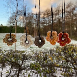 Chunky Marbled Glass Pendant Necklace