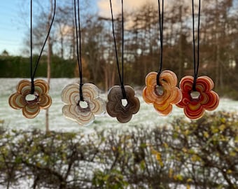 Chunky Marbled Glass Pendant Necklace