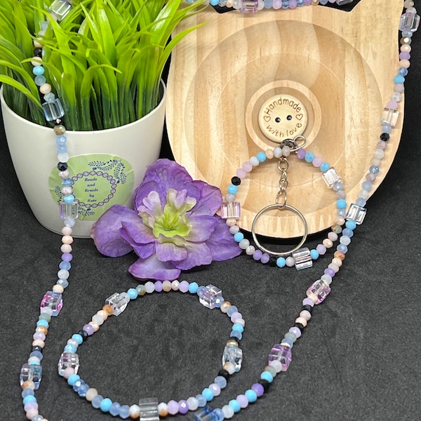 Turquoise/Mauve Glass and Acrylic Beaded Stretch Necklace & Bracelet with a Memory Wire Keyring Set Handmade