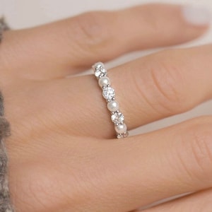 Pearl Cut Eternity wedding band, Pearl And Round cut moissanite Diamond Engagement Ring, 18K Yellow Gold Ring For Women, Matching Band Gift