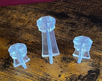 Flight Stands and Hover Stands for Wargaming Vehicles - Small Medium Tall