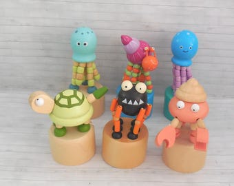 Ocean Creatures & Sea Life  Push Puppet - Press Up Toy - Wakouwa Wood - Novelty Toys - Crab - Lobster  - Octopus - Turtle