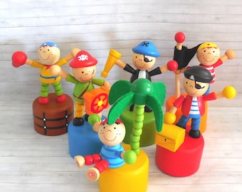 Pirate Pirates  - Push Puppet- Press Up Toy - Wakouwa - Treasure Telescope Island Flag