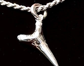 White Gold 14k 6 grams professionally polished Great White Shark tooth pendant. Absolutely perfect cast from a real tooth, solid.