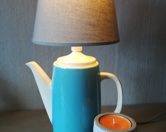 Lampe de table cafetière, lampe en porcelaine, cafetière lampe bleu clair, lampe rétro, vaisselle RDA