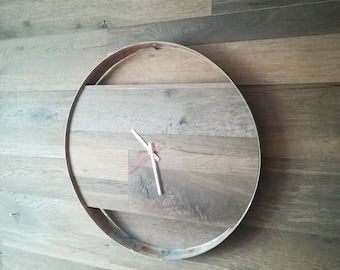 Reloj de pared grande de madera, reloj de pared rústico, reloj de madera recuperada, reloj de pared reciclado, reloj de cuarzo, reloj de barril de vino.