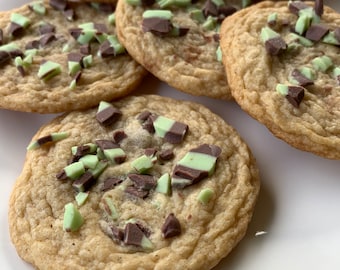 Mint Chocolate Chip Cookies (12)