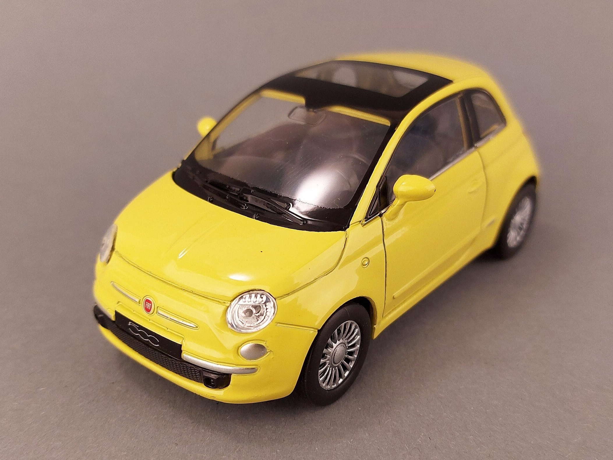 Money box Fiat 500 Modell ca. 1:24 , red - Spare parts Fiat 500