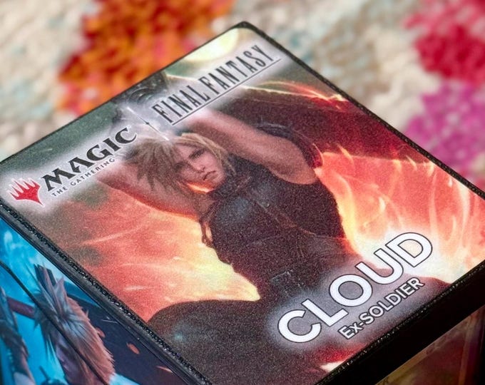 Magic the Gathering Deck Box - Final Fantasy - Cloud
