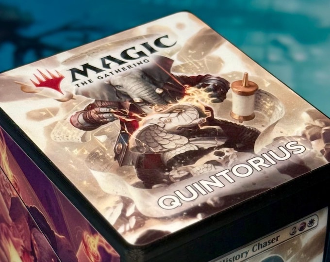 Magic the Gathering Deck Box - Quintorius
