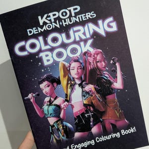 KPOP demon hunters colouring booklet - WATCH VIDEO. 16 pages of fun! | Huntrix colouring in A5 afbeelding 1