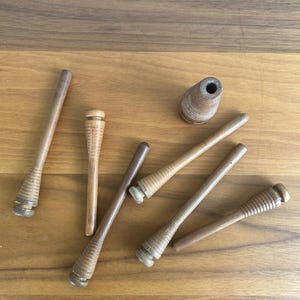 Set of 7 Vintage Wooden Textile Spools Industrial Bobbins Primitive Antique Wood Spindles Props Sewing Decor Collectible