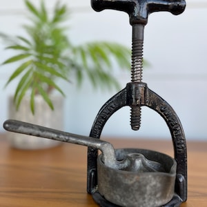 Antique Juice Press Black Cast Iron Vintage Kitchenware
