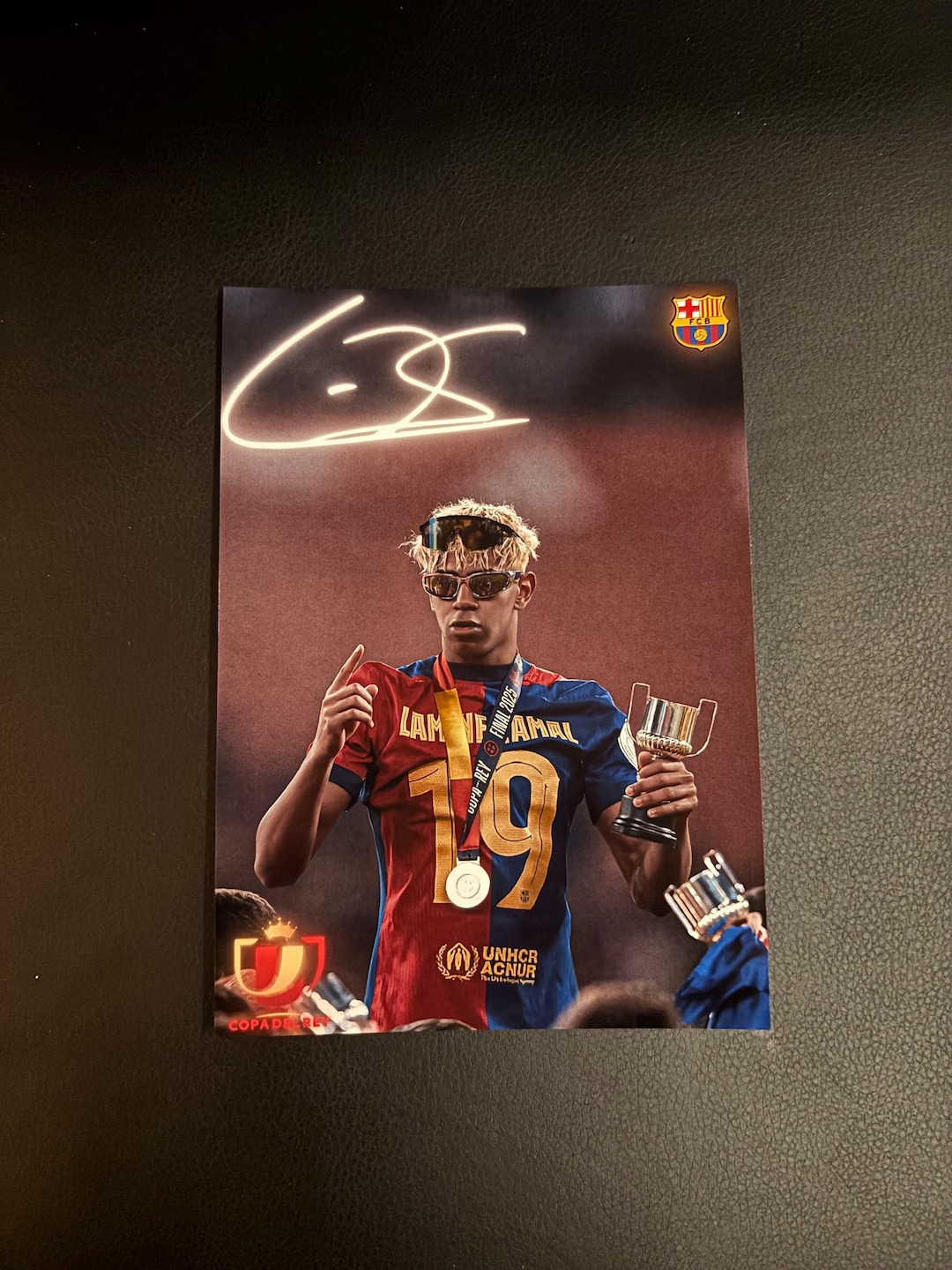 Lamine Yamal #19 Signed Photo | FC Barcelona | High-quality Print