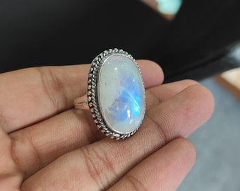 Anello In Argento 925 Con Labradorite - Fatto A Mano, Forma Goccia 9x7 Mm - Taglia J-U