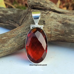 Handgemachter roter Granat Anhänger aus 925 Sterling Silber