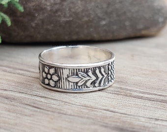 Vintage Sterling Silver SOUTHWEST Native Design Stamped Band