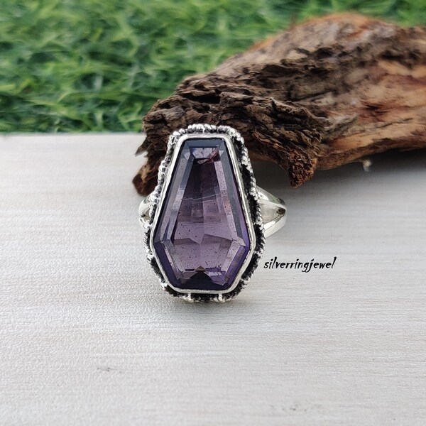 Amethyst Gemstone Ring * 925 Sterling Silver * Coffin Shape * A Very Beautiful And Looking Pretty Silver Ring * Lovely Silver Ring * *