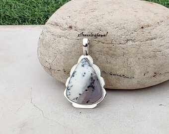 Dendritische opaal peerhanger: sterlingzilveren edelsteensieraden