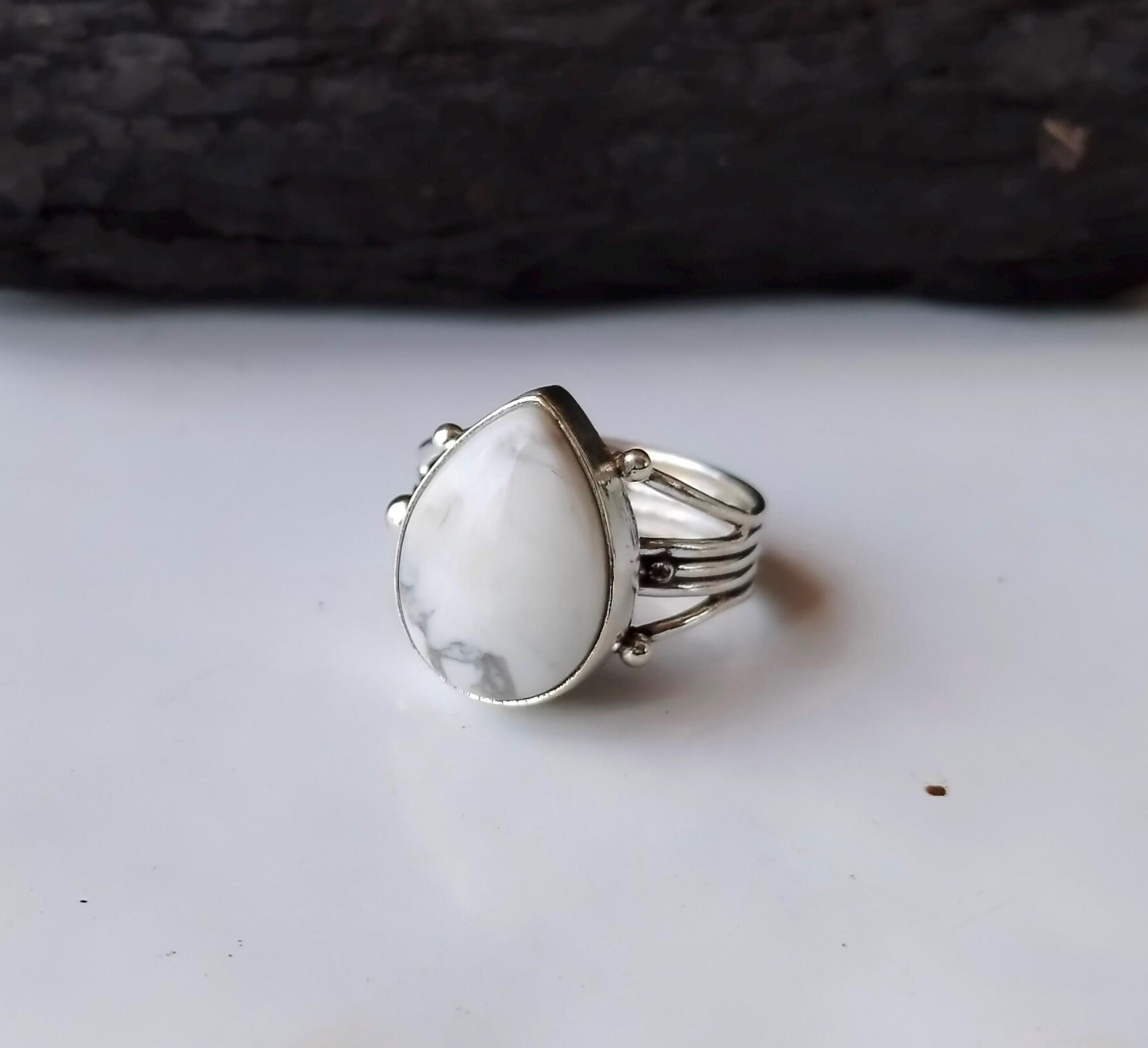 Pear Howlite Ring: Handmade 925 Sterling Silver Boho Band