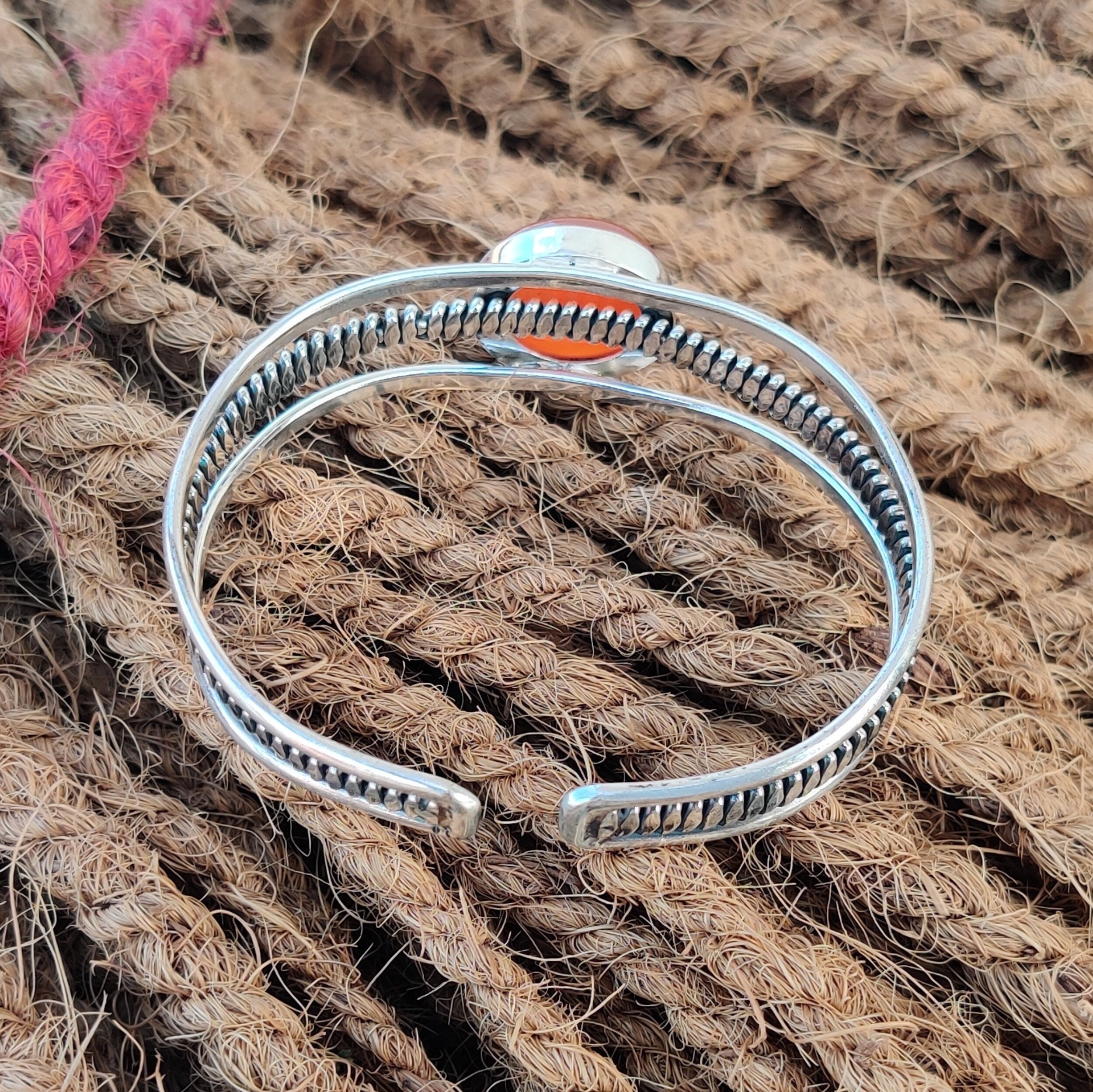 Vintage Mexican Jewelry カーネリアン バングル ハンドメイドカーネリアンバングル：925スターリングシルバーの宝石
