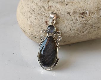 Ciondolo in labradorite fatto a mano: gioielli in argento sterling 925