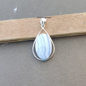 Natürlicher blauer Achat Anhänger* 925 Sterling Silber Anhänger*Blauer Achat Schmuck* Ovaler Edelstein Anhänger* Geschenk für sie zum Jahrestag*