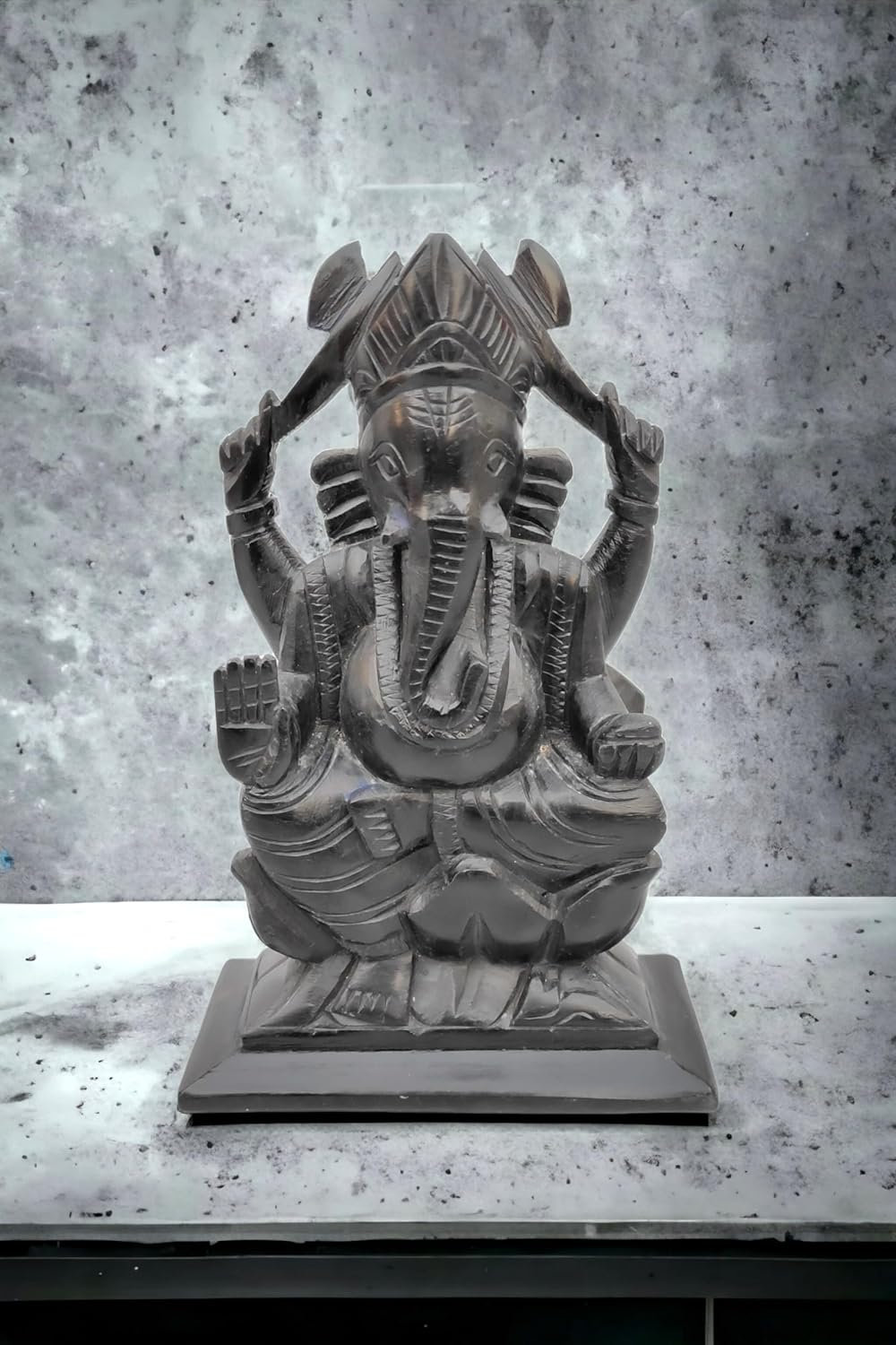 インド寺院由来 手彫り 石造 ガネーシャ神像 ガネーシャ神像 ll 寺院や展示品の装飾用ガネーシャ神像 - Etsy 日本