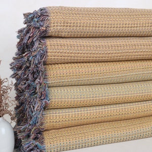 Couverture en losanges colorés, cadeau de pendaison de crémaillère, couverture en coton moutarde de 87 x 89 pouces, couverture personnalisée, jeté de canapé,