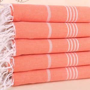 Presente personalizado para ela, toalha de praia turca personalizada, toalha coral, toalha listrada, presente de solteiro de 40 x 71 polegadas, toalha decorativa