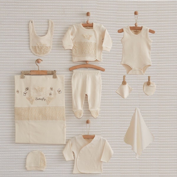 Premium 10-Piece Newborn Gift Set | Stylish Baby Ensemble with Exquisite Embroidery | Perfect for Hospital Homecoming | Delightful Keepsake