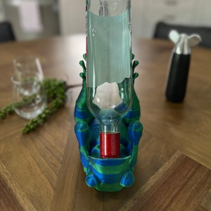 Unique Frog Wine Bottle Holder Stand - Handmade Decorative Wine Rack for Rustic Home Decor
