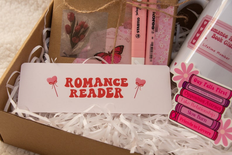 Romantisches Blind Date mit einer Buchbox, Mystery-Buch, Buchgeschenk, Lesergeschenk, Überraschungsbuch, Liebesroman-Leser Bild 4