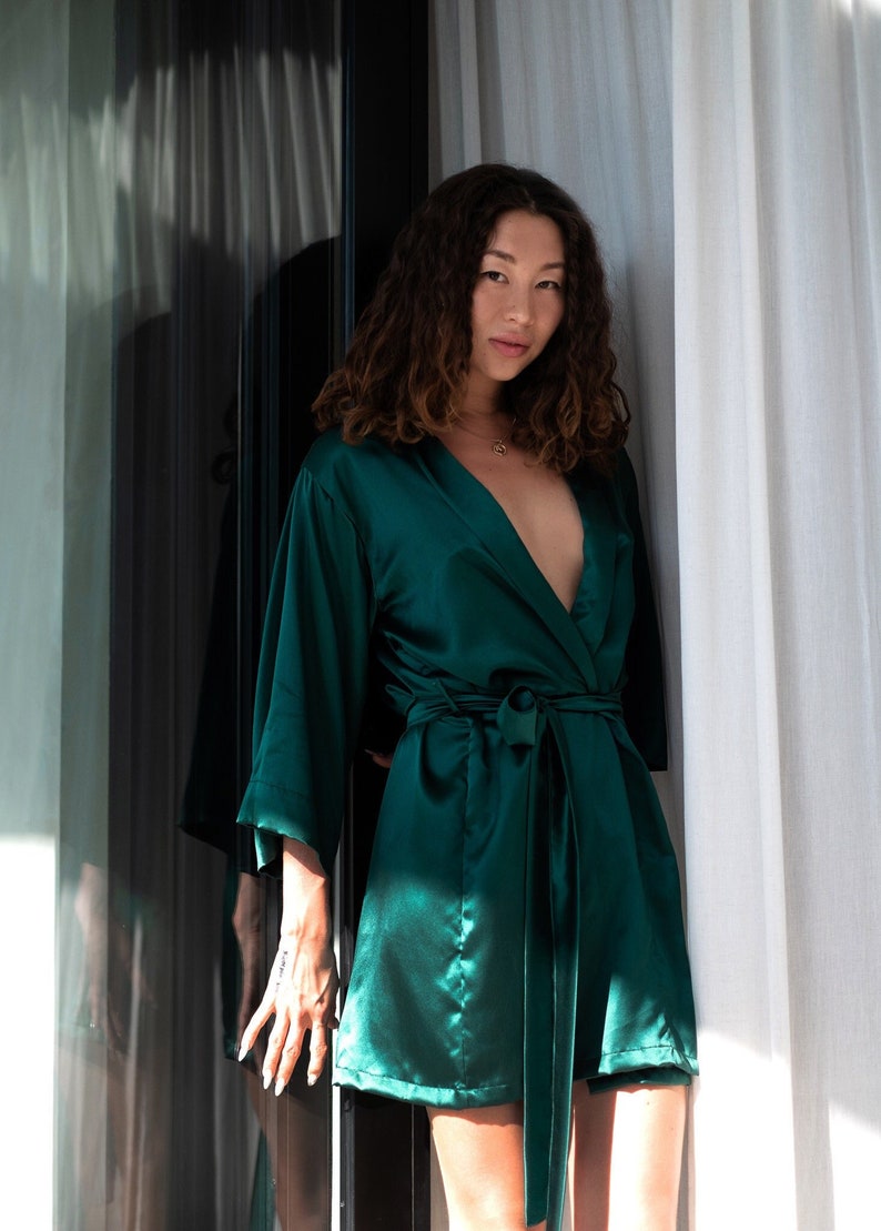 Luxury Mulberry Silk Robe Emerald Green Wide Sleeves, Tied-Waist Elegance Feminine Comfort and Style Gift for Her image 2