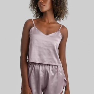 Mulberry Silk Pajama Set: Camisole Top & Shorts - Feminine Sleepwear image 1