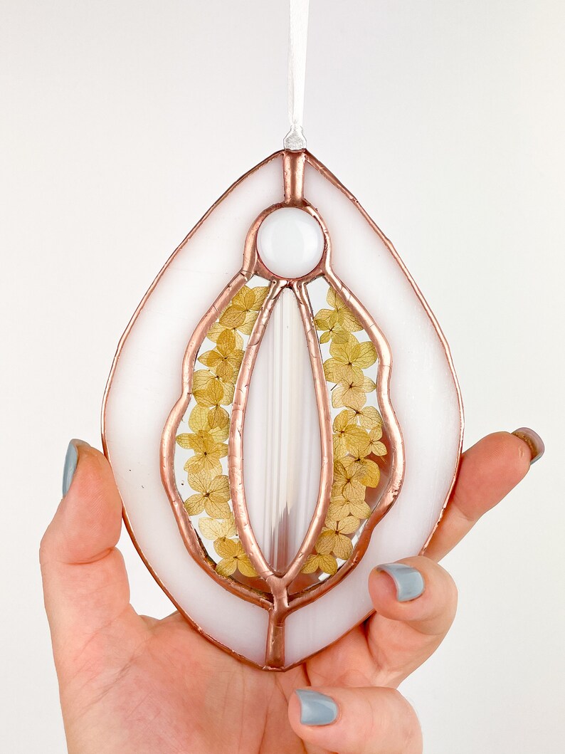 Stained Glass Vagina With Pressed Flower Frame Yoni Glass Gift for Friend Vagina Art Fun Gift