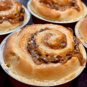 Caramel Chocolate Rolls | Dulce de Leche Rolls | Chocolate Sweet Rolls | Caramel Roll | Breakfast Pastry | Homemade Bread | Dessert | Sweets
